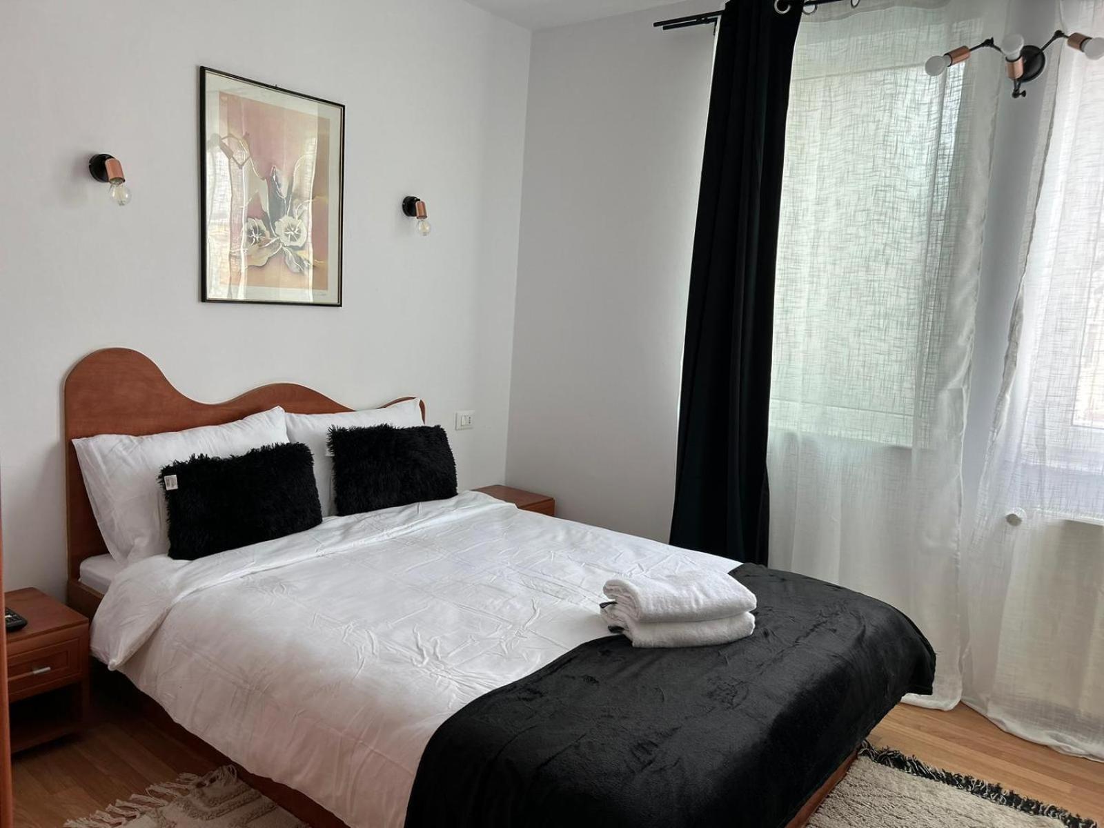 Ambra Room'S Brasov Exterior photo