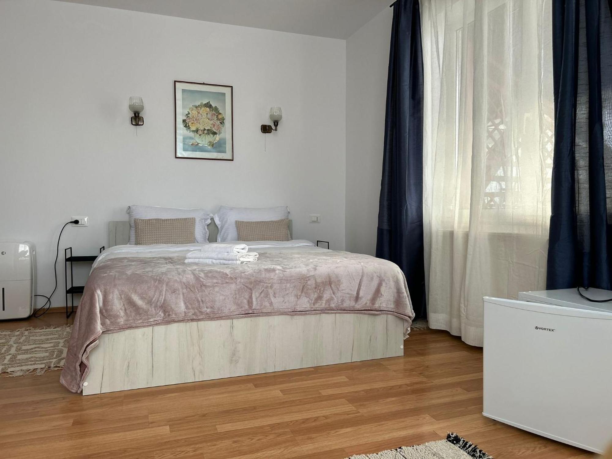 Ambra Room'S Brasov Exterior photo