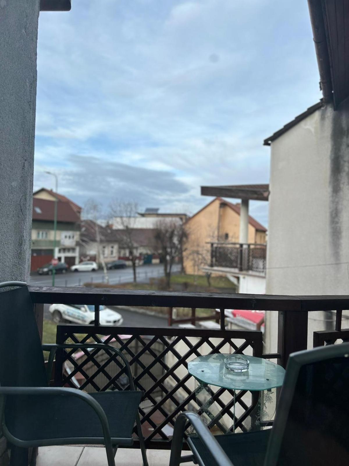 Ambra Room'S Brasov Exterior photo